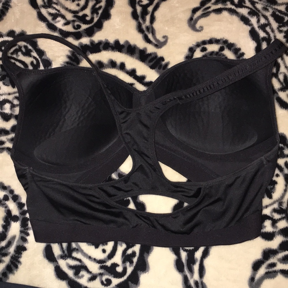 Bra - Picture 2 of 3